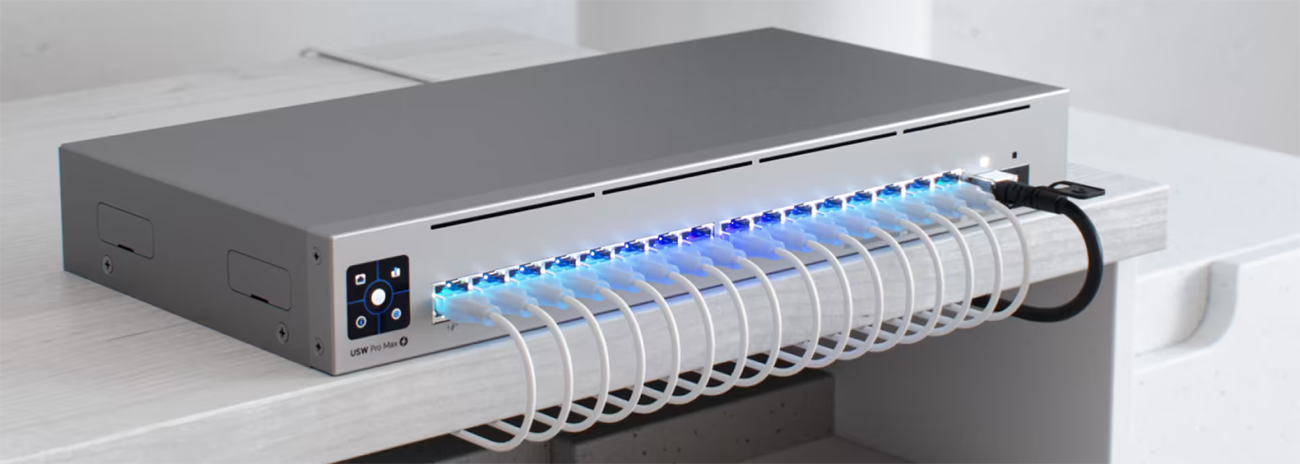 Ubiquiti Pro Max 16 PoE 16-port Layer 3 PoE Switch