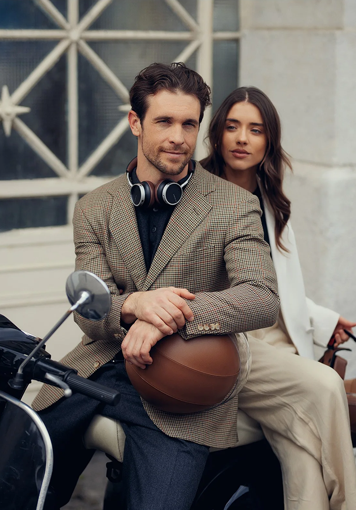 beyerdynamic Aventho 100 Wireless on-ear headphones with ANC