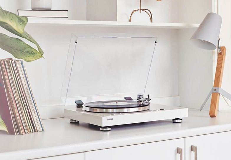 Yamaha MusicCast VINYL 500 Wi-Fi Turntable