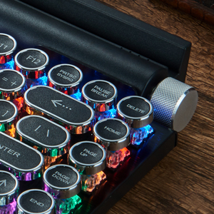 Metal roller on the right side