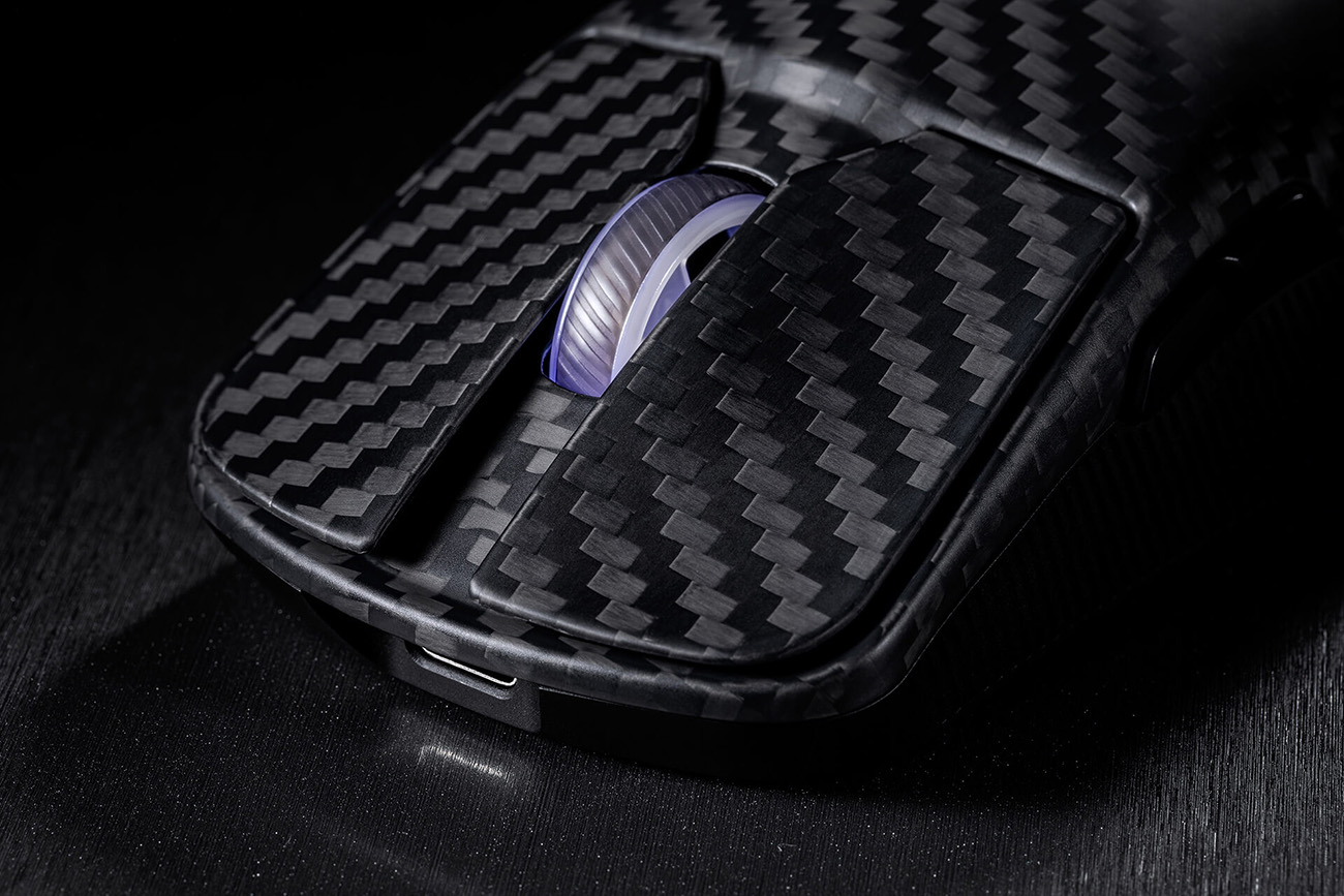 ASUS ROG Harpe Ace Extreme Wireless Esports Gaming Mouse