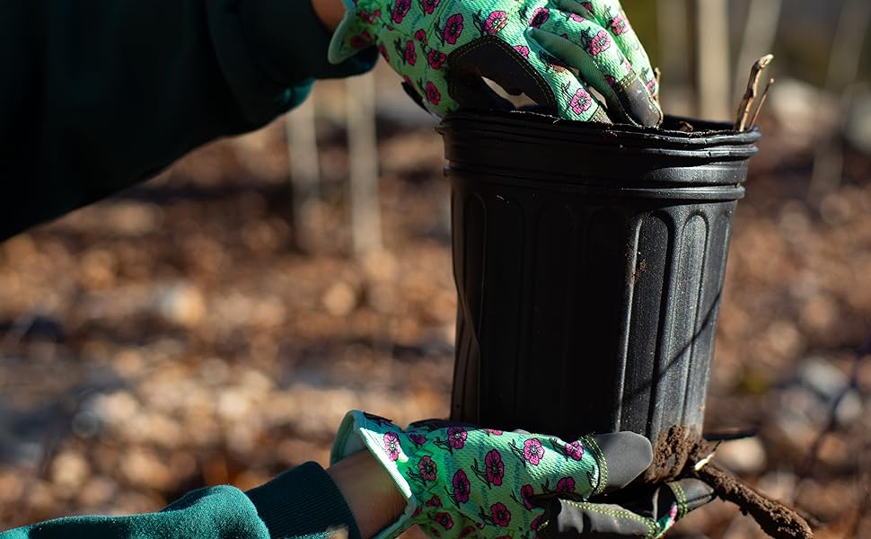 High-performance women's gloves can also be very useful when working with flower pots and gardening.