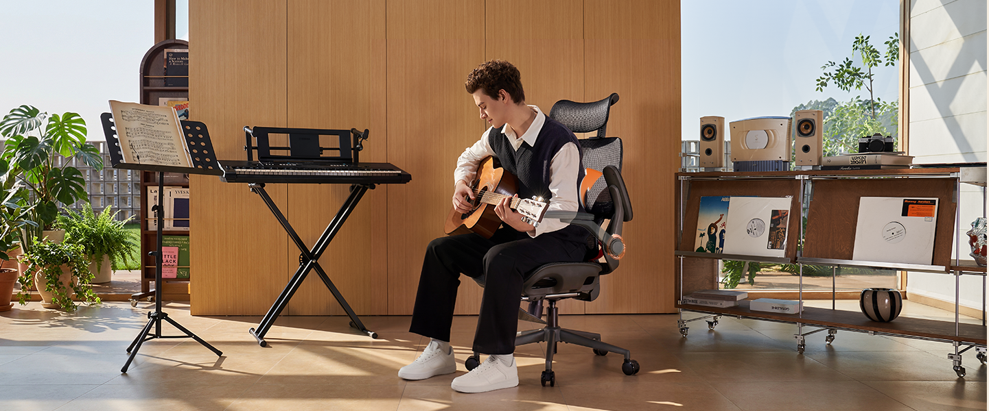 B100-PRO With Footrest Office Chair
