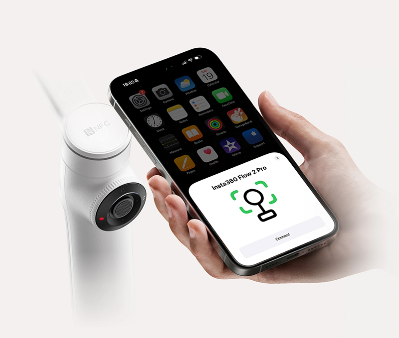 Insta360 Flow 2 Series Gimbal for Smart Phone