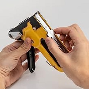 Upholstery Staple Gun Heavy Duty, YEAHOME 4-in-1 Stapler Gun with 4000  Staples, Manual Brad Nailer Power Adjustment Stapler Gun for Wood, Crafts