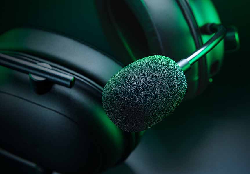 Razer BlackShark V2 HyperSpeed Wireless Gaming Headset