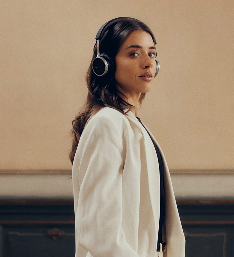beyerdynamic Aventho 100 Wireless on-ear headphones with ANC