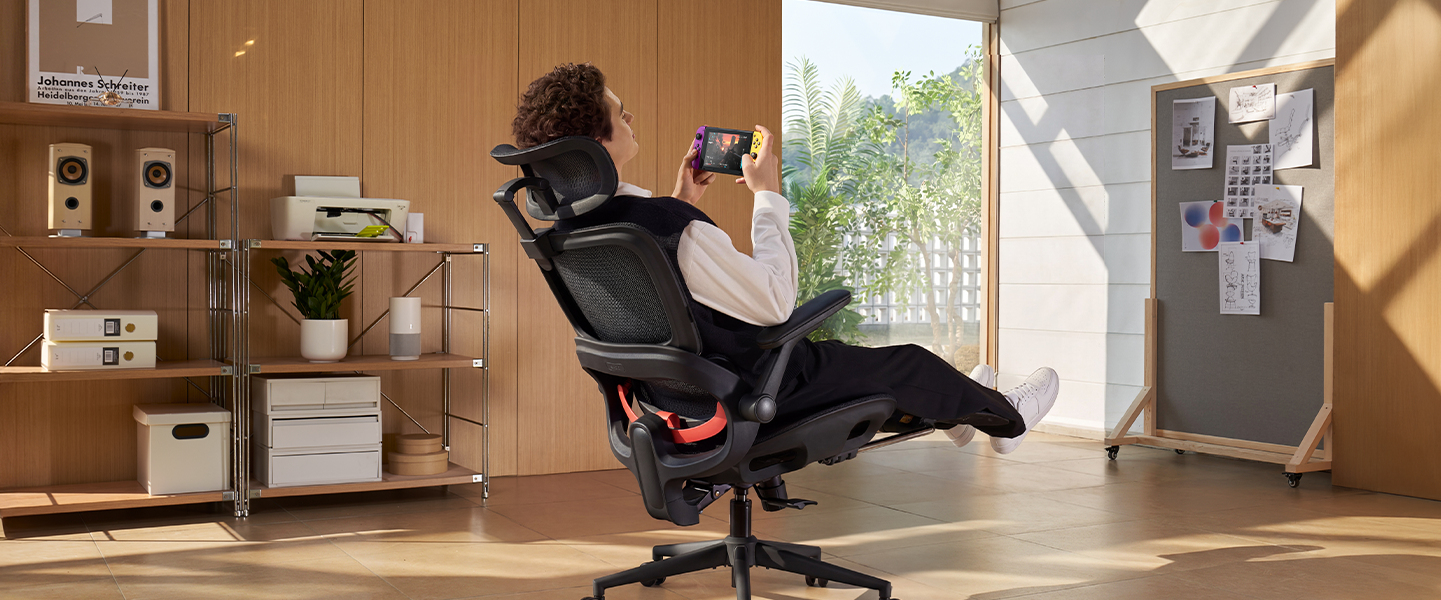 B100-PRO With Footrest Office Chair