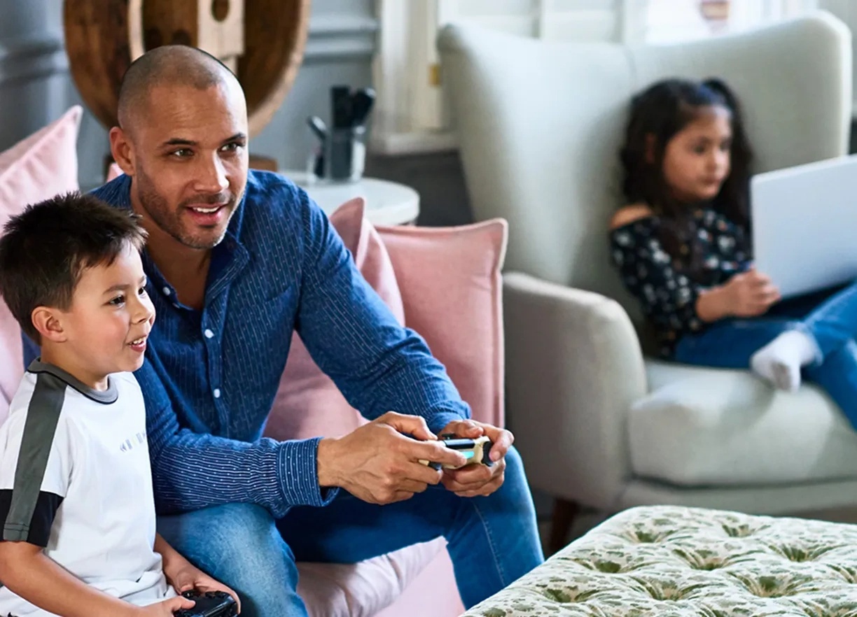 Netgear Nighthawk CAX80-100NAS AX6000 DOCSIS 3.1 Two-in-One Cable Modem + WiFi Router