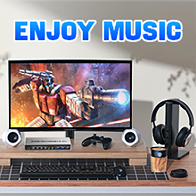 Supports separate audio and microphone output KVM Switch comes with a 3.5mm Audio Jack port with a D