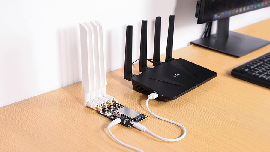 GL.iNet GL-AX1800 Flint Wi-Fi 6 Home Secure Router
