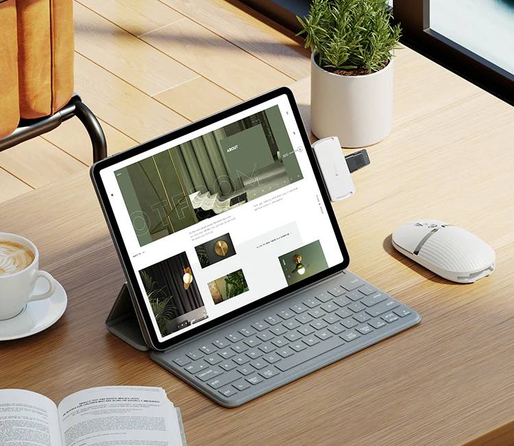 ProtoArc® 2 in 1 Travel Hub Mouse