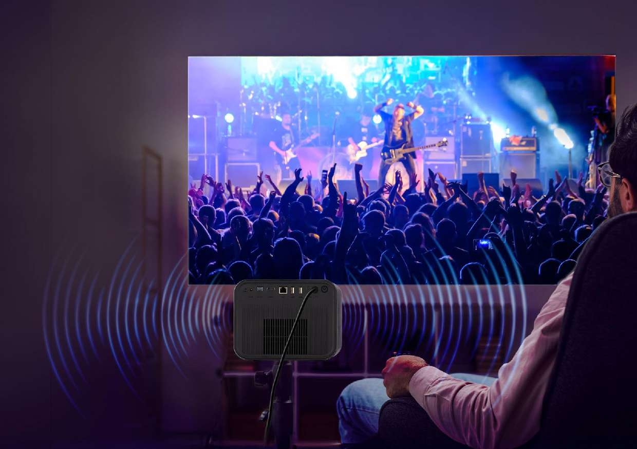 InFocus IN3028SL Crusader Grandmaster Without Stand Home Theatre projector