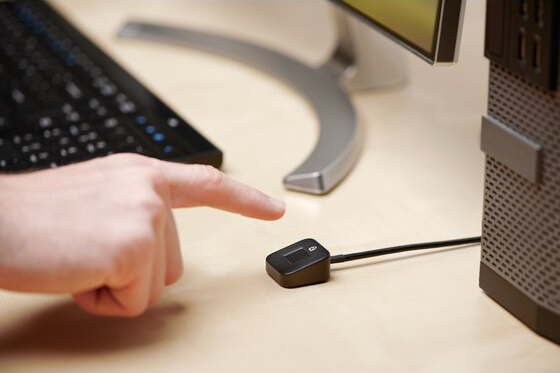 Kensington K64741WW VeriMark™ Desktop 2.0 Fingerprint Key