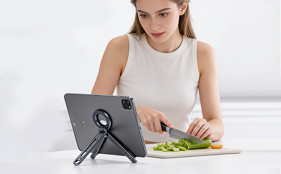 Magnetic iPad Tripod Stand Universal Phone Holder