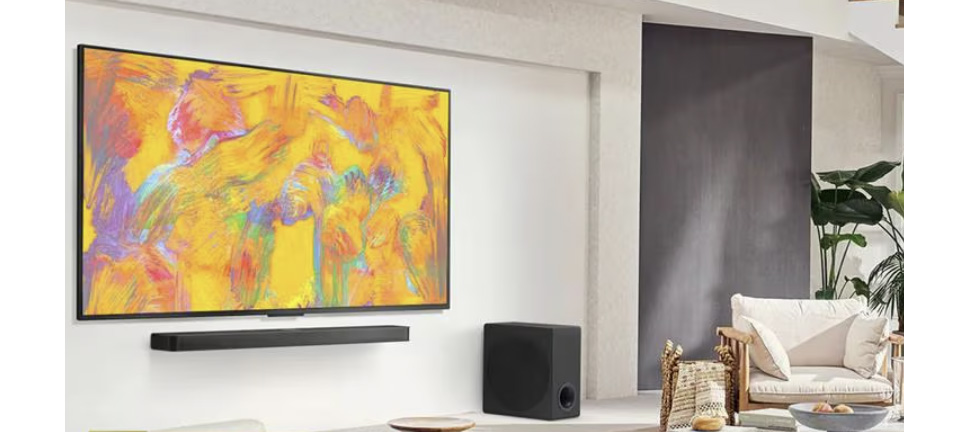 Dynamic QNED Color Pro with 100% Color Volume