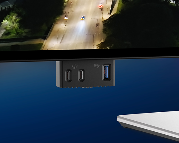 Dell U3225QE UltraSharp 32 4K Thunderbolt Hub Monitor