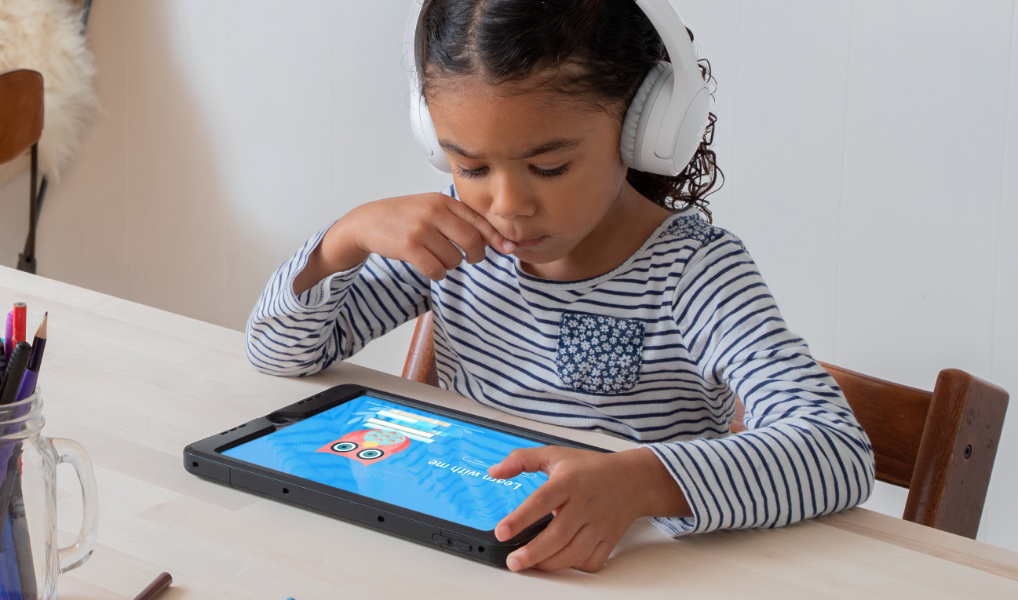  Belkin Wireless Bluetooth On-Ear Headphones for Kids with Mic