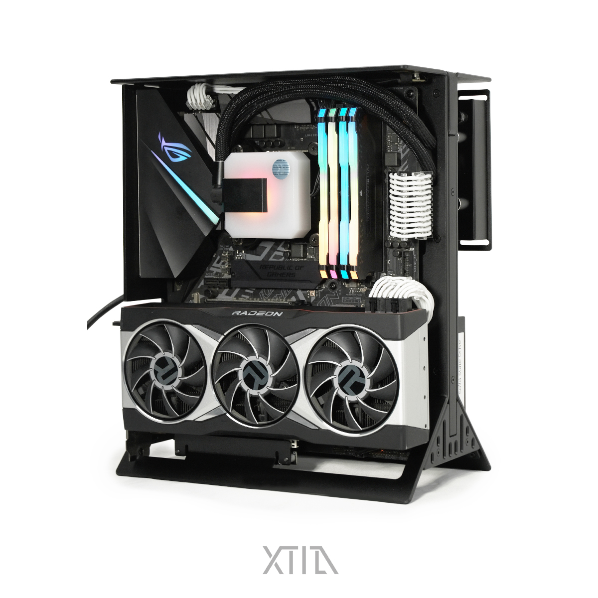 Xtia Xproto-N + PCIe 4.0ライザー-
