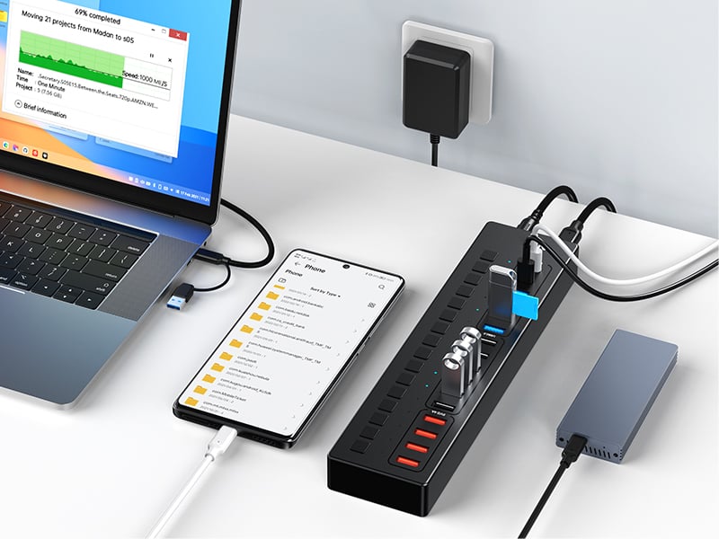 USB-C Data Ports  Compatible with Thunderbolt 3/4 devices.