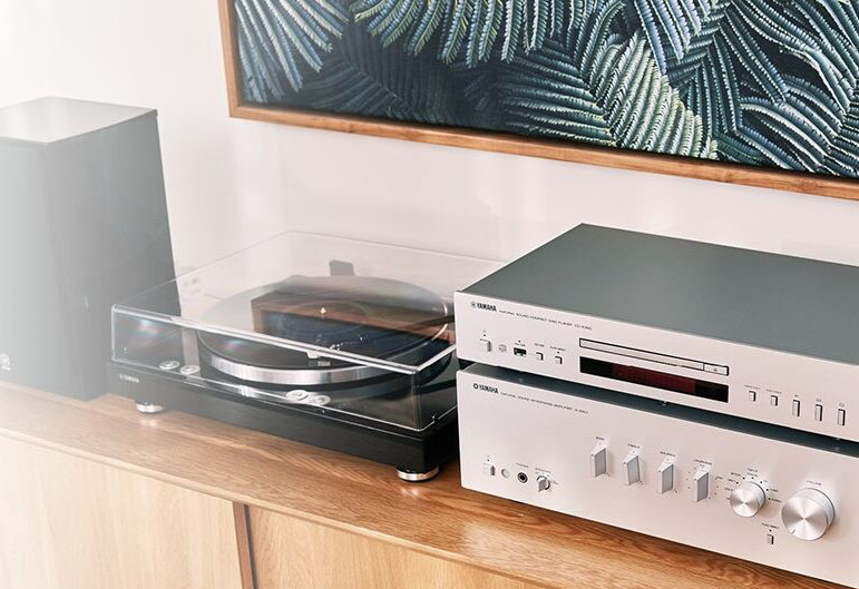 Yamaha MusicCast VINYL 500 Wi-Fi Turntable