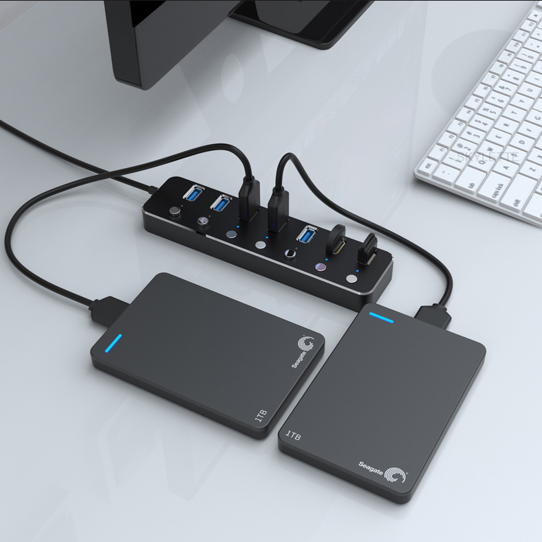 Aluminum Alloy 7 Ports High Speed USB 3.0 Hub Sub-control Independent Power Switch