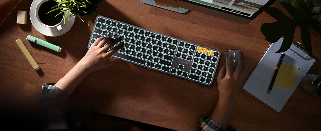 ProtoArc® KM100-A Backlit Bluetooth Keyboard and Mouse Combo for Mac