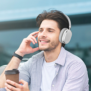 Noise Cancelling Headphones