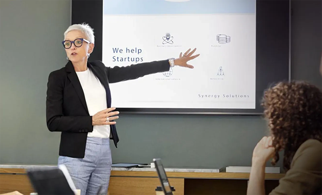  Netgear AV Line MSM4352-TAANES Managed Switch