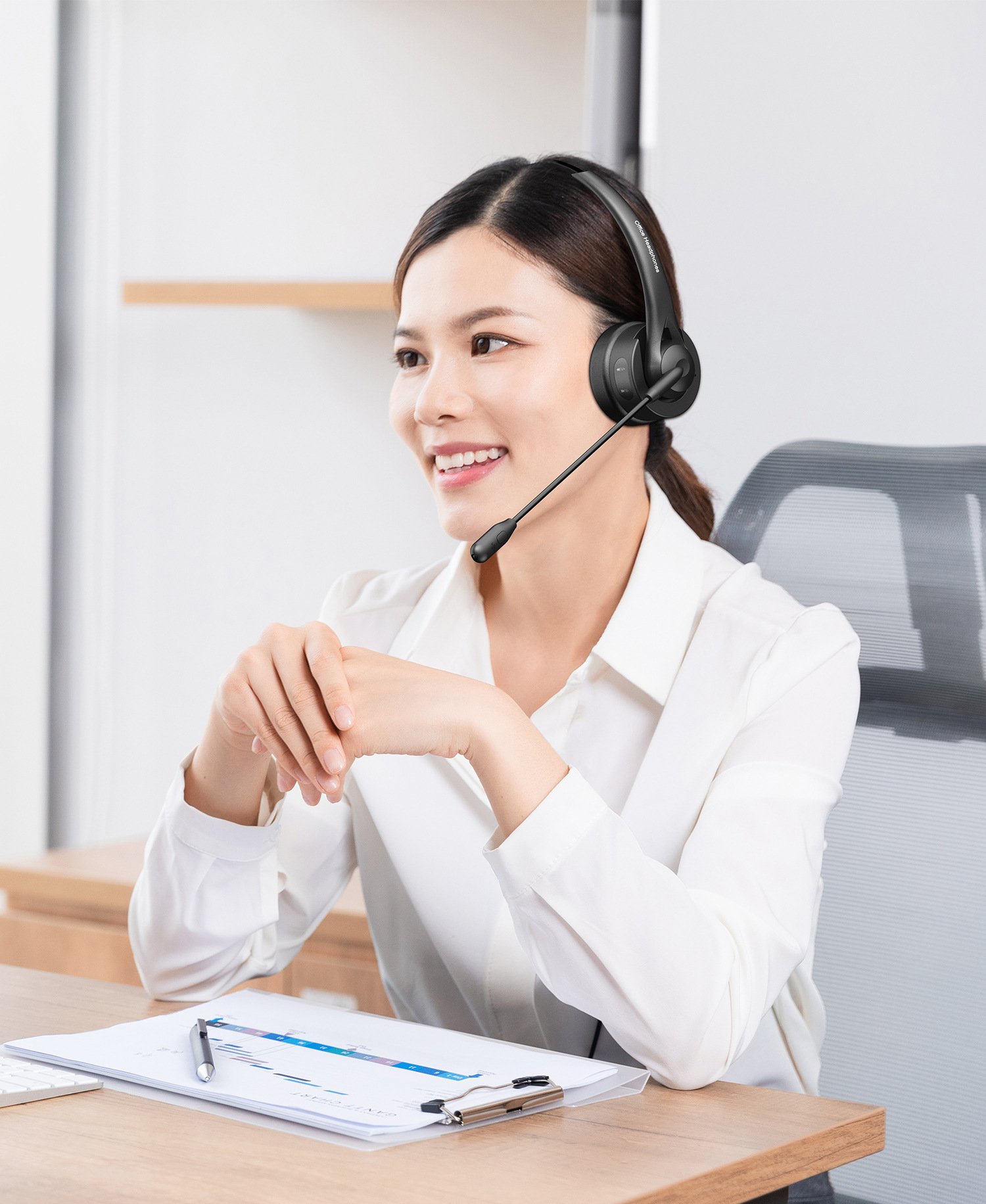 Wireless Headphones for Call Center Truck Drivers