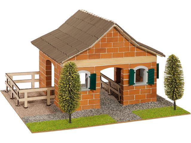 Teifoc 4950 Big Horse Stable Brick Construction Set