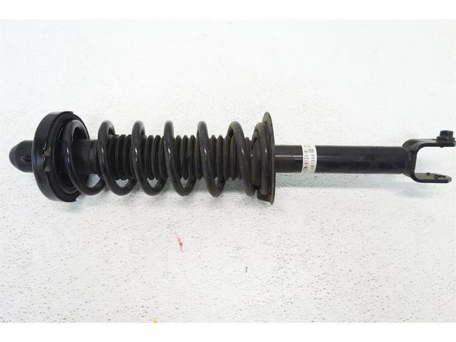 Used Very Good Salvaged 17 Honda Accord Rear Right Strut Shock Salvaged 17 Honda Accord Rear Right Strut Shock Spring Absorber 52611 T3w A12 52441