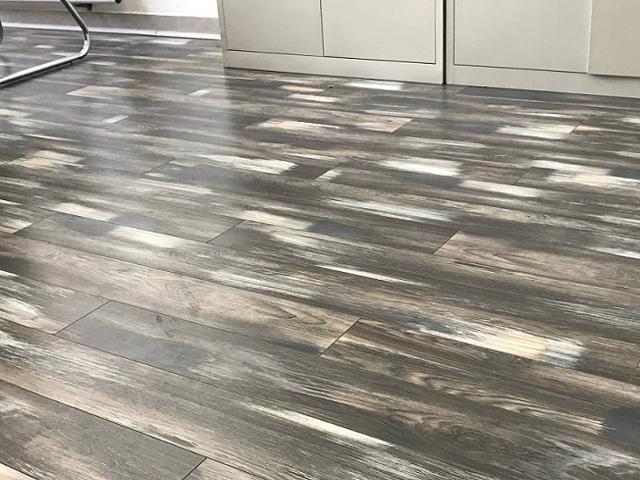 12mm Thick Ac3 Carb2 V Groove Laminate Flooring Coast 12mm Thick Ac3 Carb2 V Groove Laminate Flooring Coast Collection