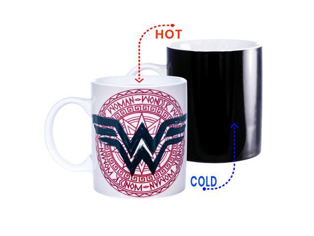 DC Comics Wonder Woman 11oz Heat Reveal Medallian Art Mug
