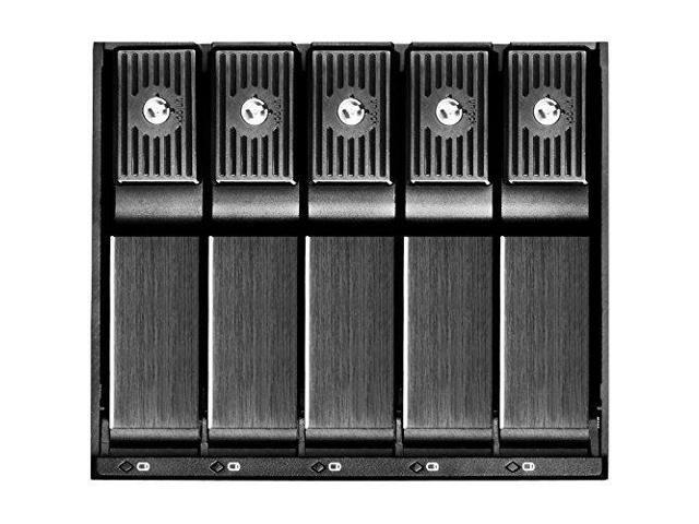 Silverstone FS305B 3x525 In device bay to 5x35 In SAS/SATA 60 Gbits trayless hot-swap Cage