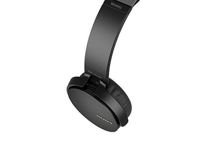 Sony XB650BT Wireless On-Ear Bluetooth Headphones with 30mm drivers NFC Powerful Music Comfort Ear Pads and Built-In Microphone Black