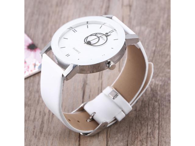 Trendy Simple Women Quartz Watches Fashion PU Leather Strap Leisure Female Wristwatch (White)