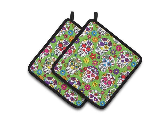 Carolines Treasures BB5117PTHD Day of the Dead Green Pair of Pot Holders