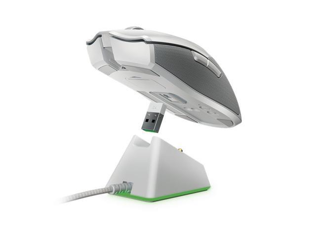 Razer Viper Ultimate Wireless Mouse with HyperSpeed Wireless 20000DPI FOCUS+ Optical Sensor Mercury White (with Charging Base)