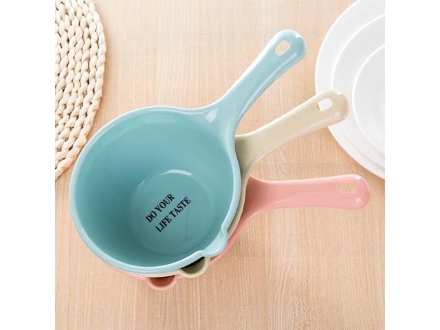 3 Pcs Thicken Plastic Water Ladle Bathing Bailer Water Dipper Spoon for Home Restaurant Kitchen Fruits Vegetable Washing (Random Color)