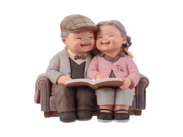 Valentine's Day Figurines Sweetheart Lovers Stay Together Resin Decor Figurine