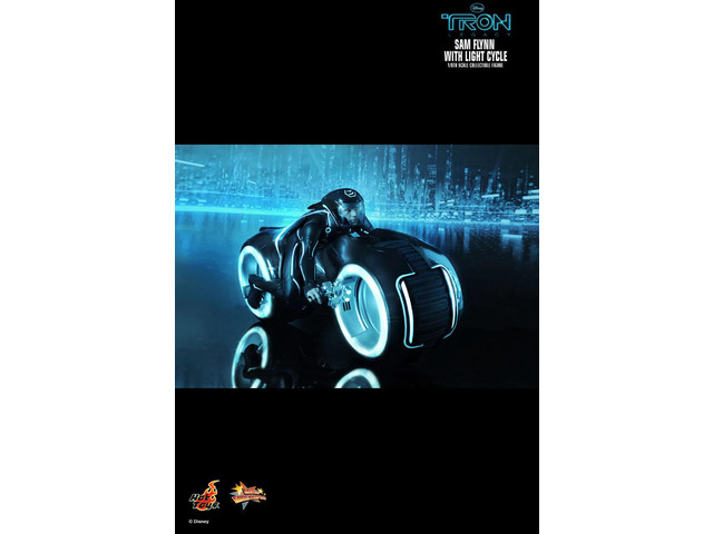 NeweggBusiness - Figure Hot Toys MMS142 - Tron : Legacy - Sam