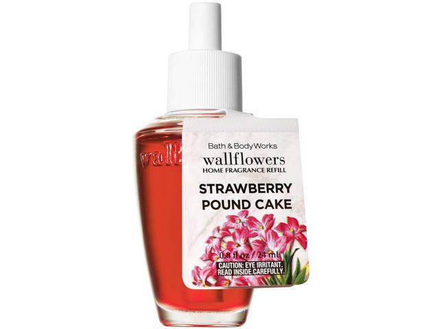 Bath and Body Works White Barn Strawberry Pound Cake WallFlower Refill Bulb
