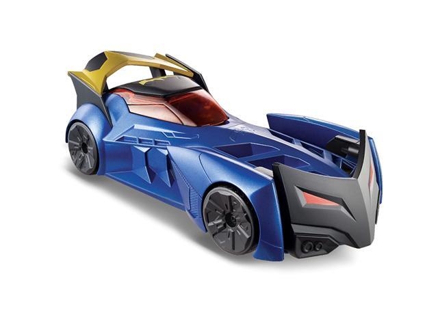 Batman Unlimited: Capture Claw Batmobile