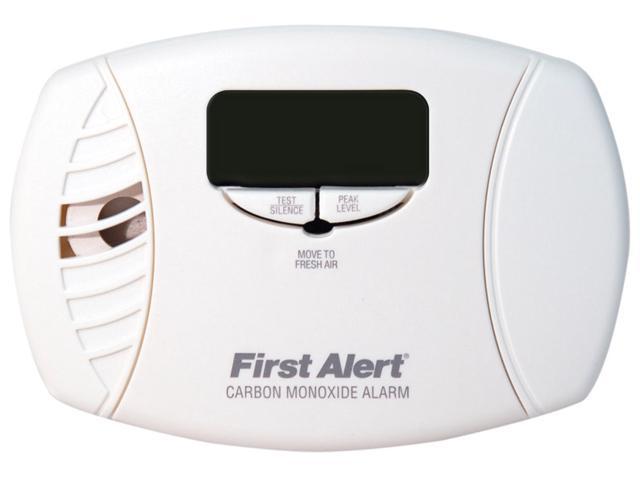 First Alert Carbon Monoxide Plug-In Alarm with Battery Backup & Digital Display