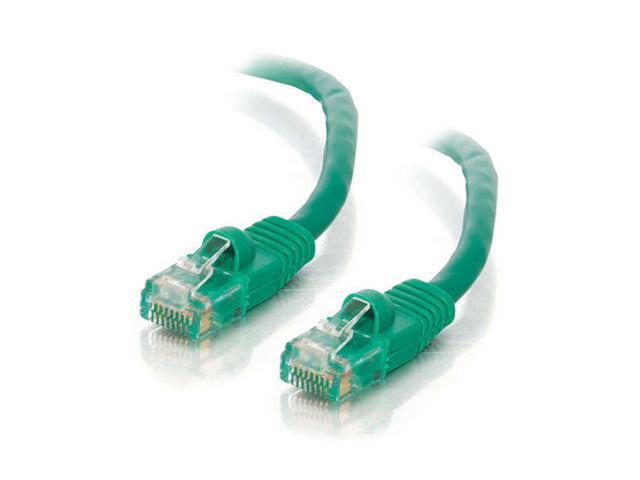 C2G 15179 Cat5e Cable - Snagless Unshielded Ethernet Network Patch Cable, Green (3 Feet, 0.91 Meters)
