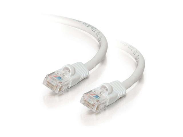 C2G 29952 1ft Cat5E 350 MHz Snagless Patch Cable - White