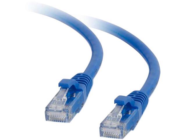 C2G 00398 Cat5e Cable - Snagless Unshielded Ethernet Network Patch Cable, Blue (20 Feet, 6.09 Meters)