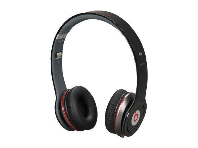 Beats by Dr. Dre Black Beats Solo HD 3.5mm Connector On Ear Headphone with ControlTalk (Black)