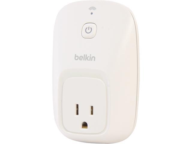 Belkin F7C027fcAPL WeMo Switch, Operates over Wi-Fi/mobile internet,  turn electronics on or off